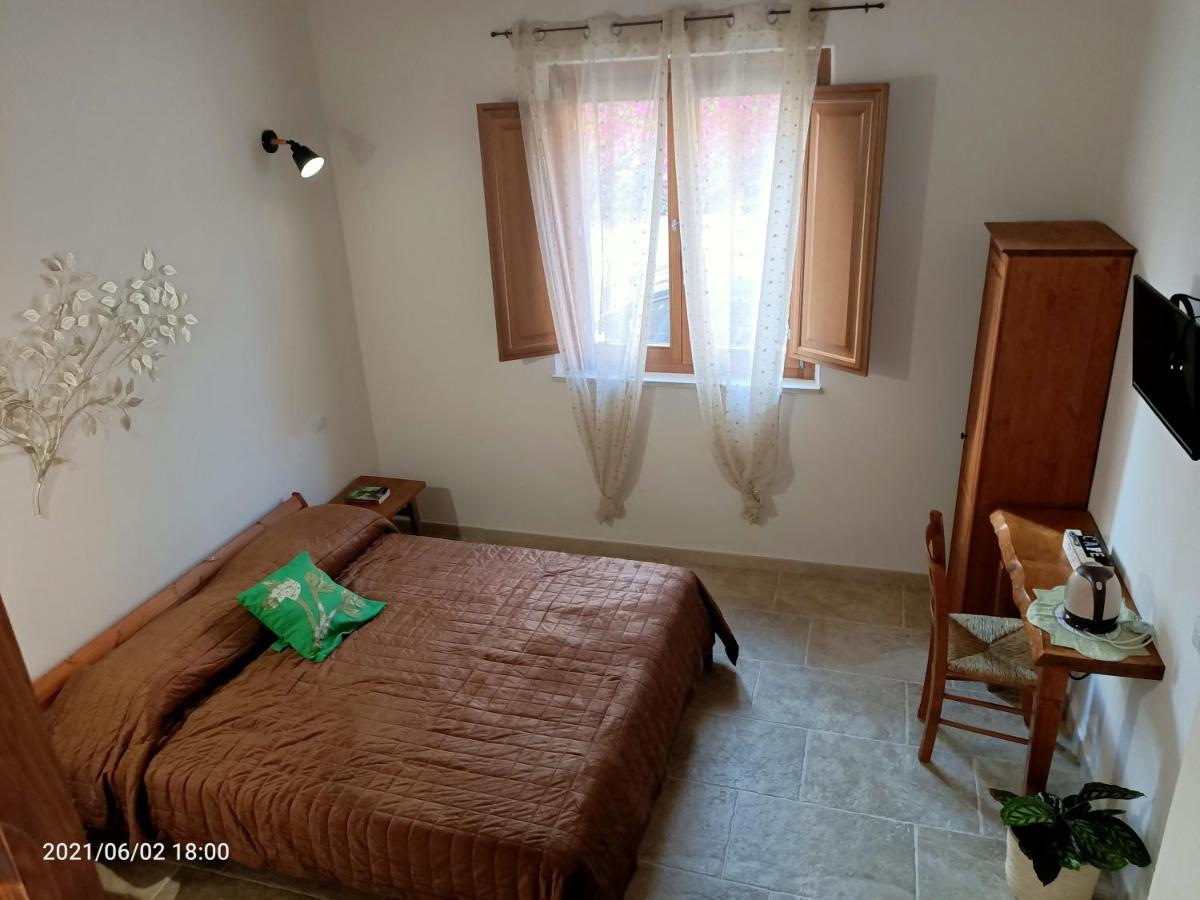 S'Incontru Affittacamere Capoterra Bagian luar foto